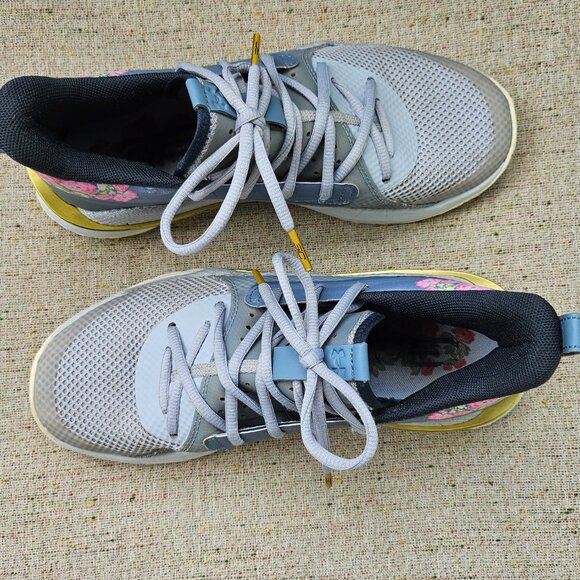 Under Armour Women Shoes Stephen Curry 7 Chinese New Year Floral  Lace Up 6.5Y - Picture 7 of 15